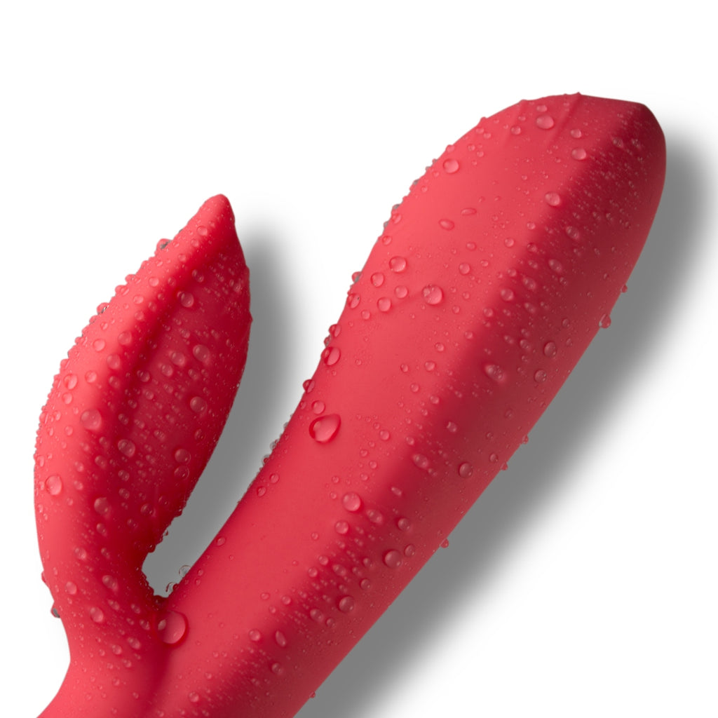 You Love Me Love Me Vibrator & Cock Ring Set Red Black