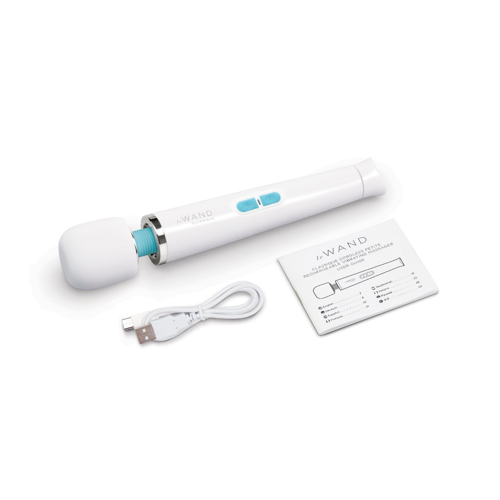 Le Wand Classique Petite Vibrating Wand Massager White