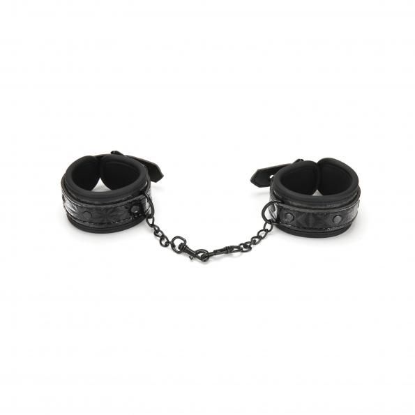 Whipsmart Diamond Hand Cuff Black